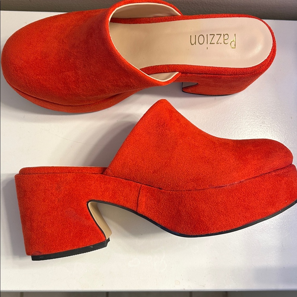 Pazzion Women's Vibrant red Suede Mules